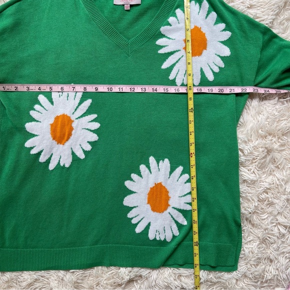 Laurie Felt Cashmere Blend Daisy Print Sweater Green long sleeve size M - Picture 8 of 10